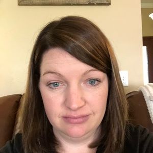 Meet your Posher, Lindzey